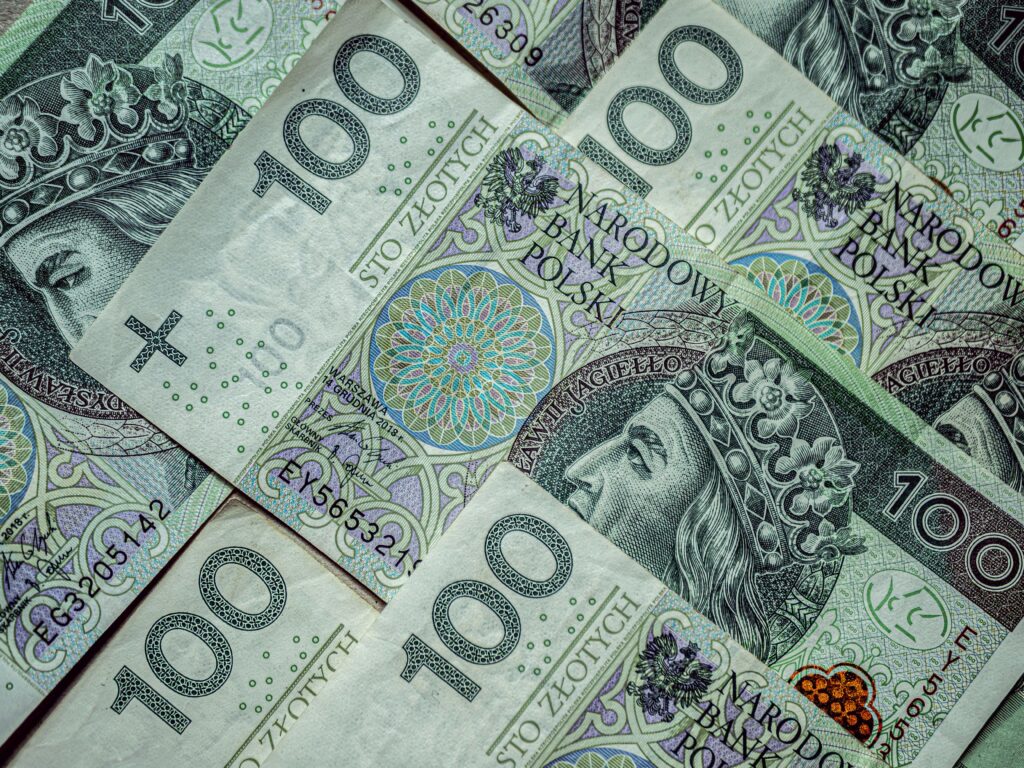 adwokat oszustwo pranie pieniędzy odszkodowanie ekstradycja franki kancelaria frankowa